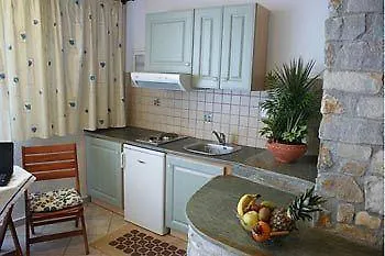 מלון דירות Naxos Dream Calypso 2*